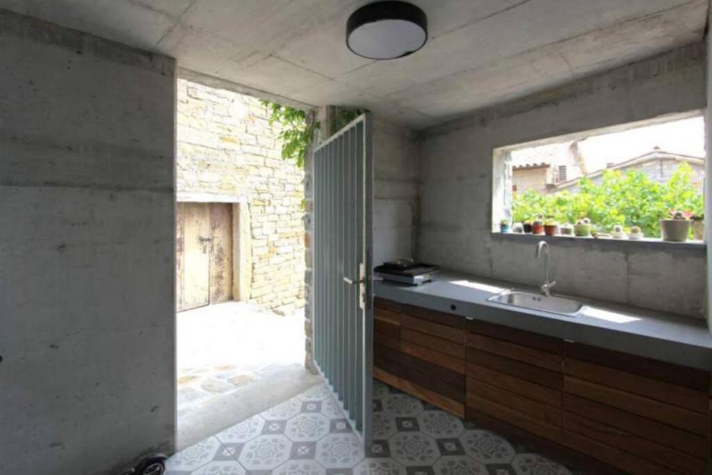 SečovljeContemporary House Padna别墅 外观 照片